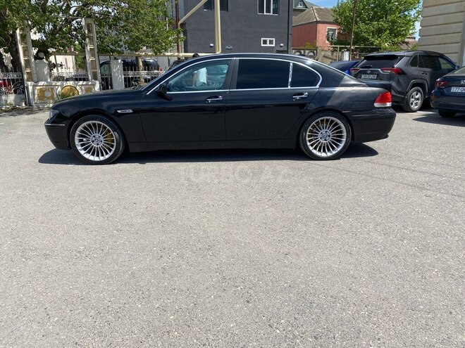 BMW 735 2003, 241,453 km - 3.6 l - Bakı