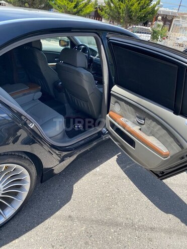 BMW 735 2003, 241,453 km - 3.6 l - Bakı