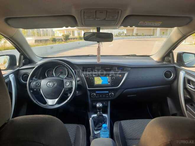 Toyota Auris 2014, 257,000 km - 1.4 l - Bakı