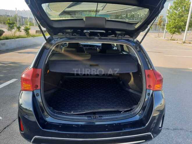 Toyota Auris 2014, 257,000 km - 1.4 l - Bakı