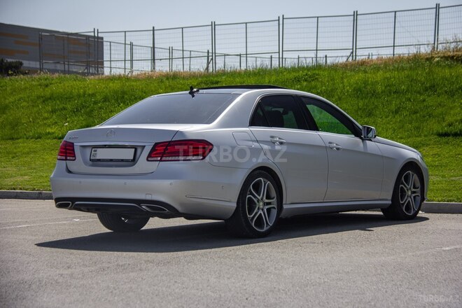 Mercedes E 250 2014, 252,000 km - 2.2 l - Bakı