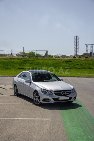 Mercedes E 250 2014, 252,000 km - 2.2 l - Bakı