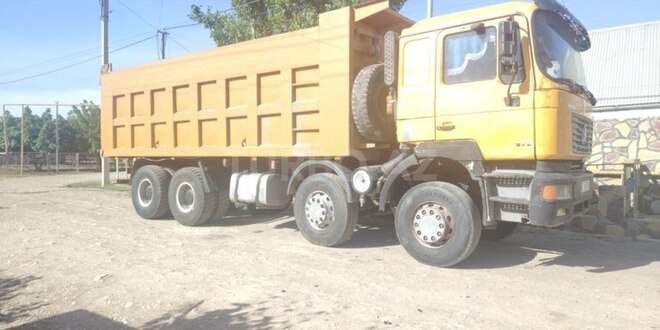 Shacman F2000 2011, 394,260 km - 12.0 l - Goranboy