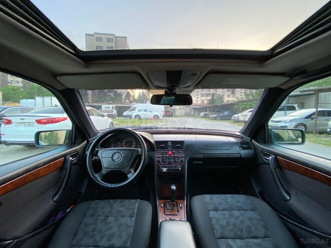 Mercedes C 220 d 2000, 324,000 km - 2.2 л - Bakı