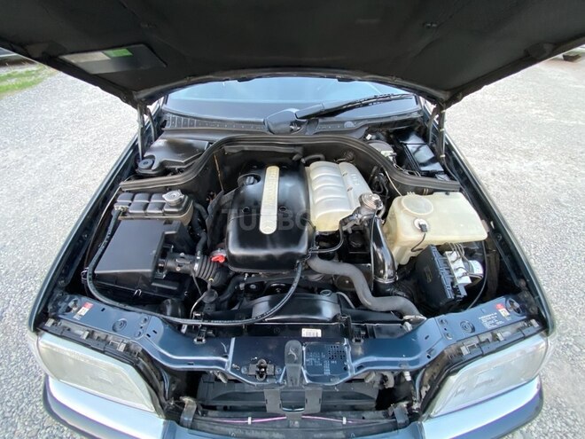 Mercedes C 220 d 2000, 324,000 km - 2.2 л - Bakı