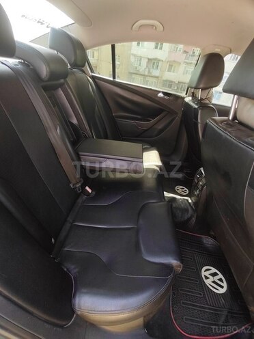 Volkswagen Passat 2006, 226,500 km - 2.0 л - Bakı