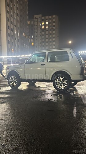 LADA (VAZ) Niva 2013, 180,000 km - 1.7 л - Bakı