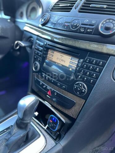 Mercedes E 240 2002, 325,000 km - 2.6 l - Bakı