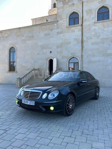 Mercedes E 240 2002, 325,000 km - 2.6 l - Bakı