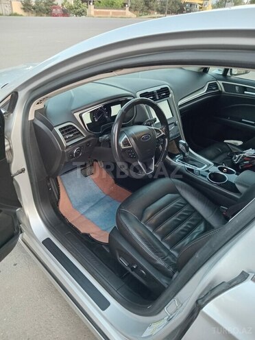 Ford Fusion (North America) 2013, 130,000 km - 1.5 l - Qazax
