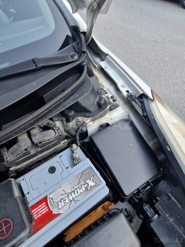 Hyundai Elantra 2012, 202,700 km - 1.8 l - Bakı
