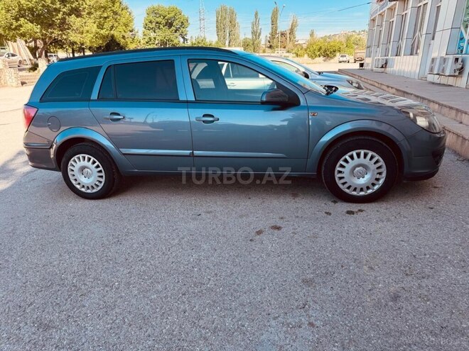 Opel Astra 2005, 330,000 km - 1.4 l - Bakı