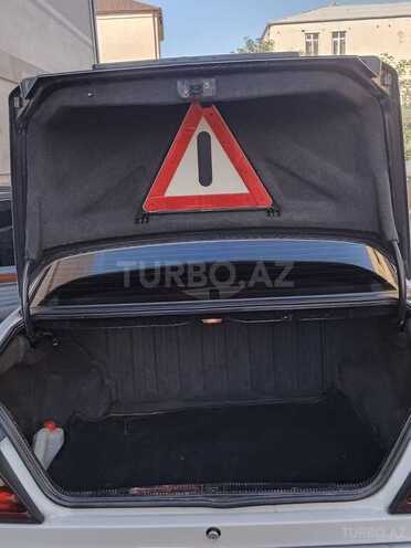 Mercedes E 200 d 1992, 350,000 km - 2.0 л - Bakı