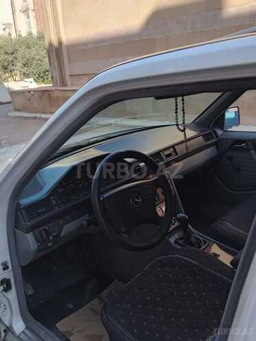 Mercedes E 200 d 1992, 350,000 km - 2.0 л - Bakı