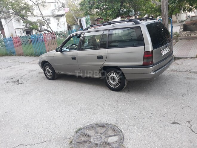 Opel Astra 1996, 808,140 km - 1.6 l - Sumqayıt