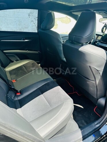 Toyota Camry 2024, 9,800 km - 2.0 l - Bakı