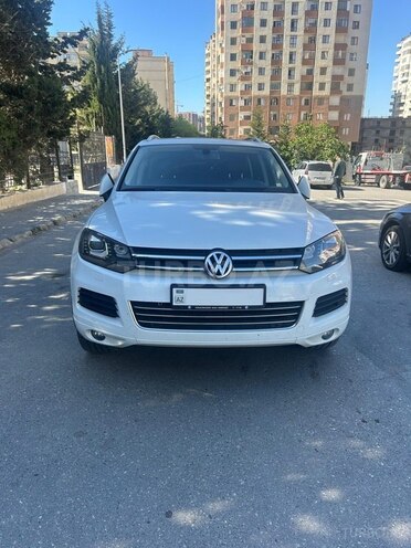 Volkswagen Touareg 2012, 141,500 km - 3.6 l - Bakı