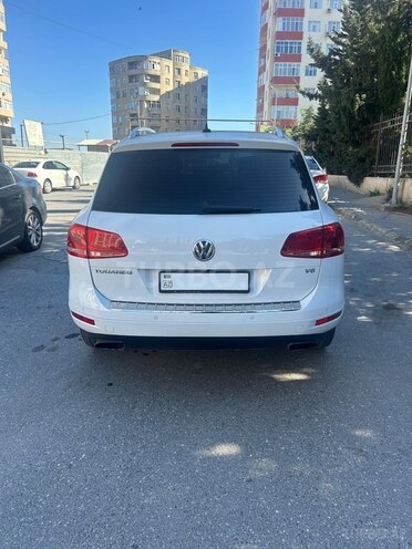 Volkswagen Touareg 2012, 141,500 km - 3.6 l - Bakı