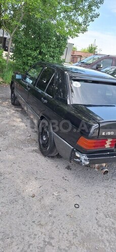 Mercedes 190 1992, 217,000 km - 2.0 l - Qəbələ