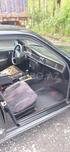 Mercedes 190 1992, 217,000 km - 2.0 l - Qəbələ