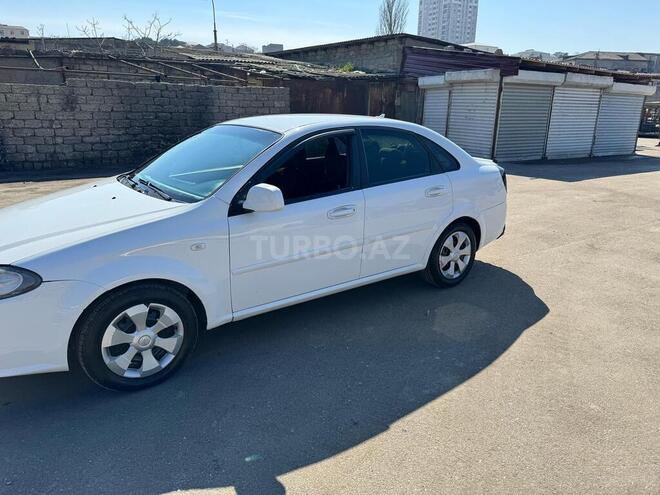 Daewoo Gentra 2014, 400,000 km - 1.5 l - Bakı