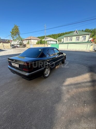 Mercedes C 180 1998, 330,000 km - 1.8 л - Qusar