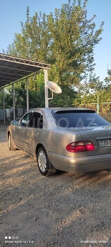 Mercedes E 230 1997, 457,000 km - 2.3 l - Füzuli