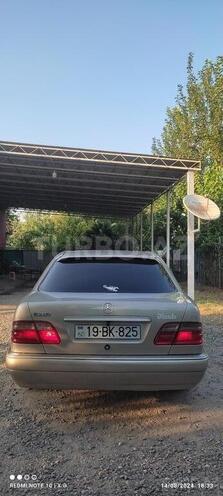 Mercedes E 230 1997, 457,000 km - 2.3 l - Füzuli