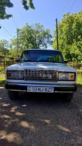 LADA (VAZ) 2107 2004, 40,000 km - 1.5 l - Qusar