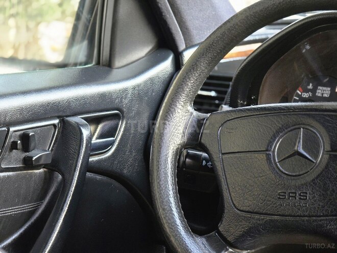 Mercedes C 230 1997, 274,000 km - 2.3 л - Bakı