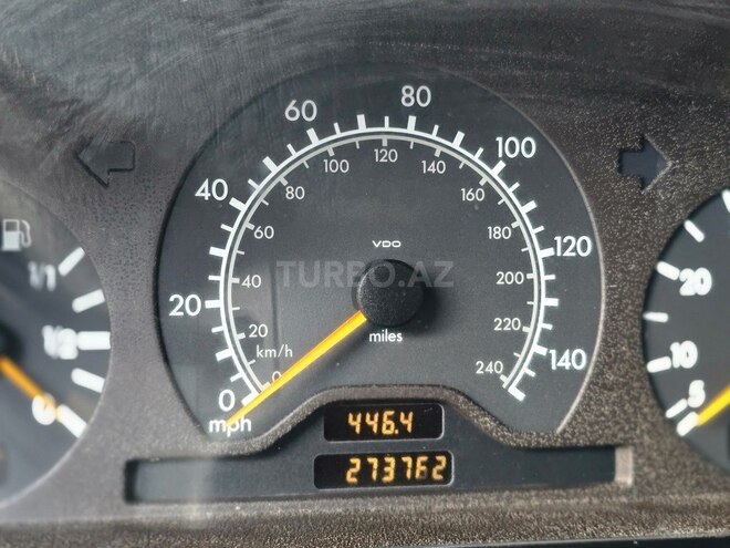 Mercedes C 230 1997, 274,000 km - 2.3 л - Bakı