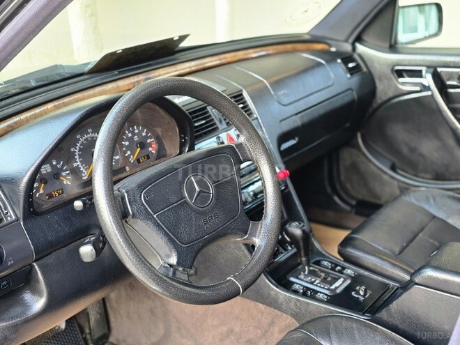 Mercedes C 230 1997, 274,000 km - 2.3 л - Bakı
