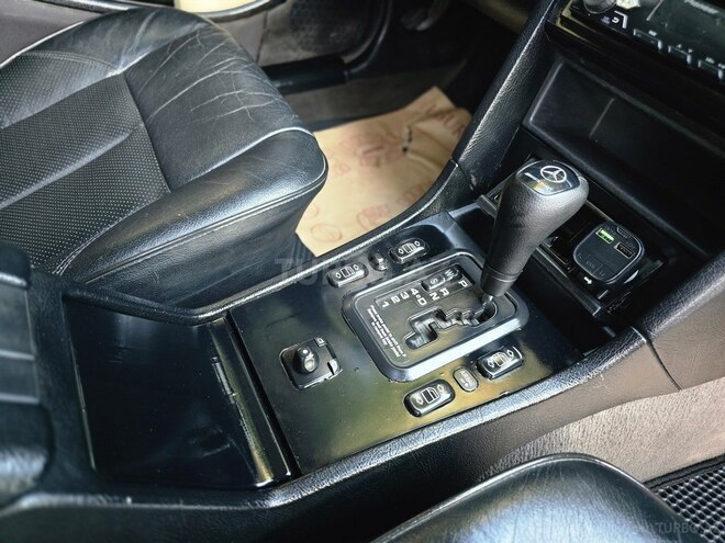 Mercedes C 230 1997, 274,000 km - 2.3 л - Bakı
