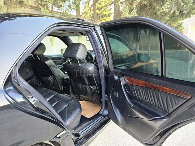 Mercedes C 230 1997, 274,000 km - 2.3 л - Bakı