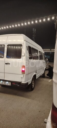 Mercedes 208 D 1994, 364,888 km - 2.3 л - Şirvan