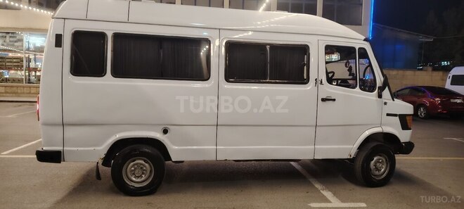 Mercedes 208 D 1994, 364,888 km - 2.3 л - Şirvan