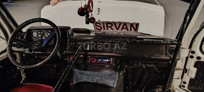 Mercedes 208 D 1994, 364,888 km - 2.3 л - Şirvan