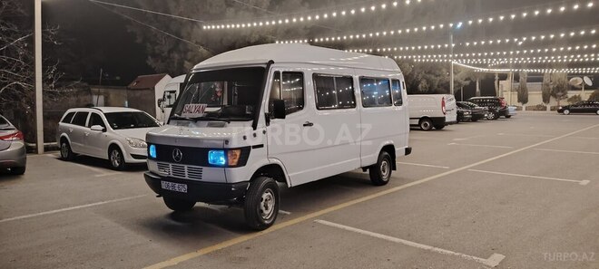 Mercedes 208 D 1994, 364,888 km - 2.3 л - Şirvan