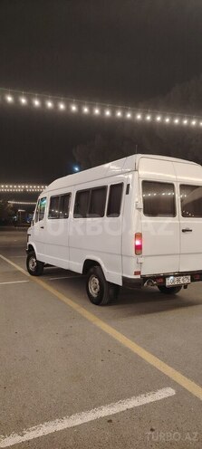Mercedes 208 D 1994, 364,888 km - 2.3 л - Şirvan
