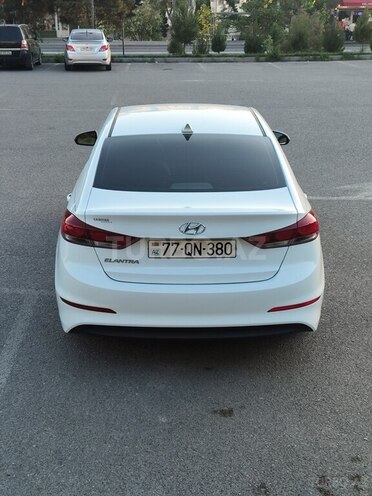 Hyundai Elantra 2016, 98,000 km - 2.0 л - Bakı