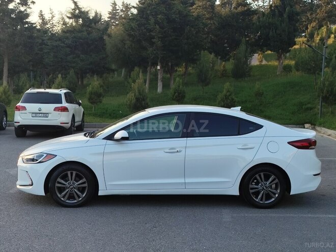 Hyundai Elantra 2016, 98,000 km - 2.0 л - Bakı