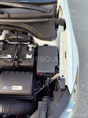 Hyundai Elantra 2016, 98,000 km - 2.0 л - Bakı