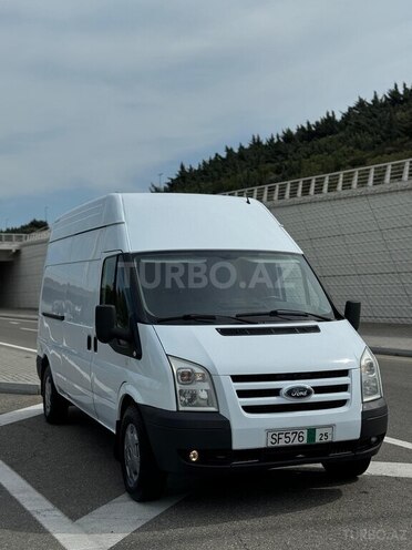 Ford Transit-2