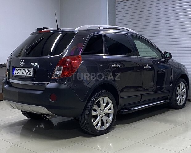 Opel Antara-11