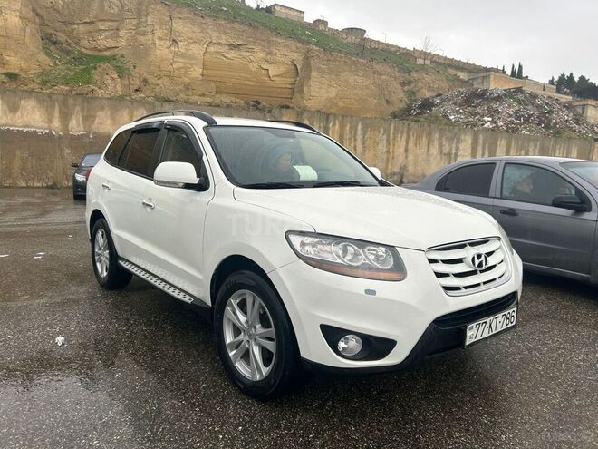 Hyundai Santa Fe 2010, 235,000 km - 2.0 l - Bakı
