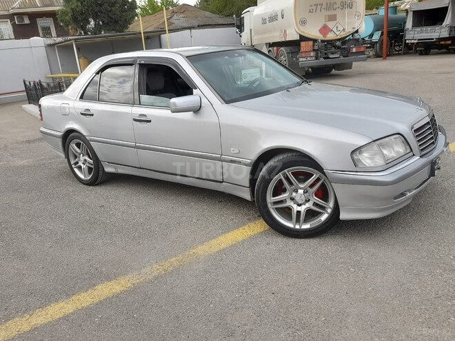 Mercedes C 200 1998, 323,000 km - 2.0 l - Bakı