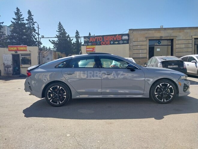 Kia K5-3