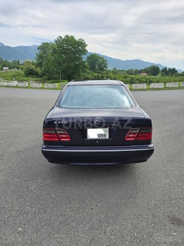 Mercedes E 320 2000, 308,894 km - 3.2 l - İsmayıllı