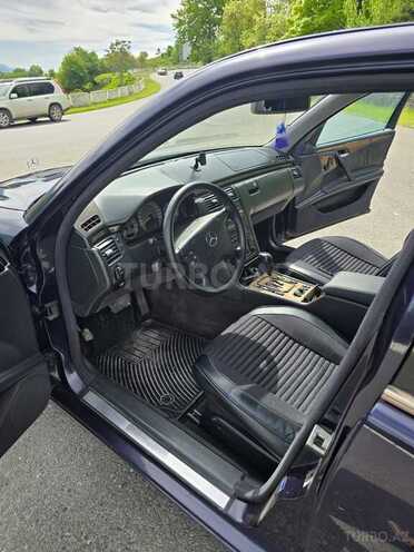 Mercedes E 320 2000, 308,894 km - 3.2 l - İsmayıllı