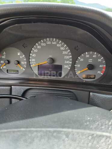 Mercedes E 320 2000, 308,894 km - 3.2 l - İsmayıllı